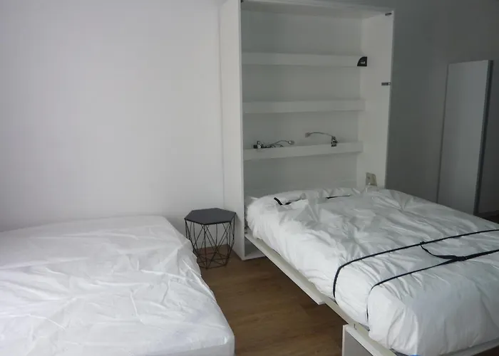 Studio Bord De Mer En Residence Merville Franceville Plage